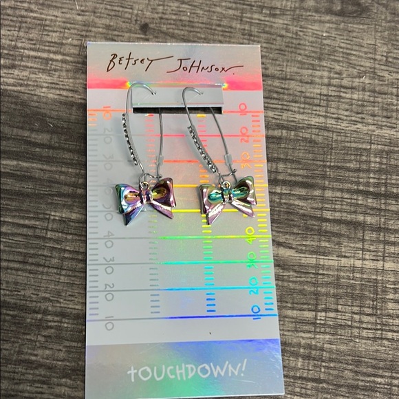 Betsey Johnson | Iridescent Bow Earrings 💕🏈 - Picture 3 of 7